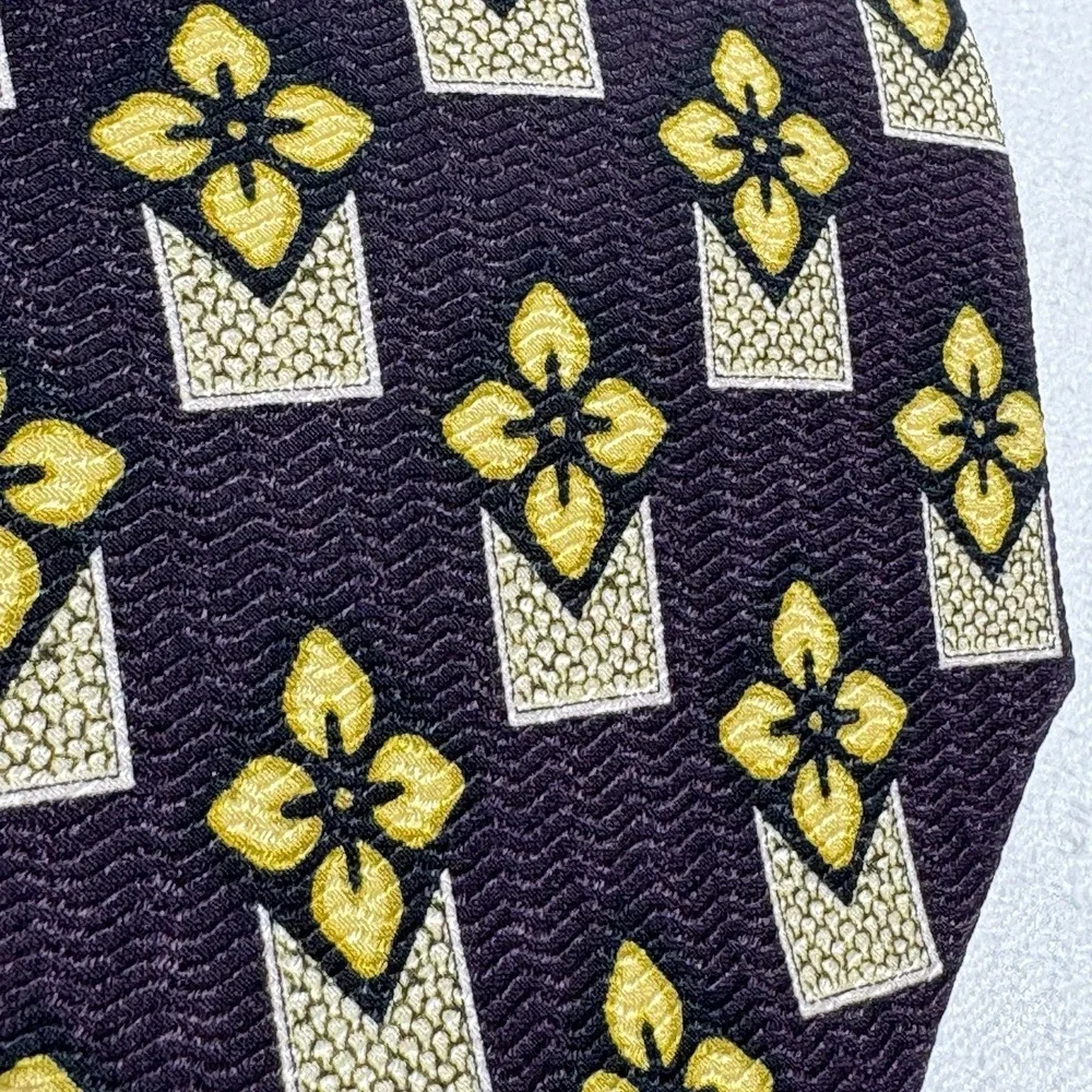 Z Inc. Silk Necktie Mens OS Purple‎ Gold Geometric Floral Italian Luxury Classic